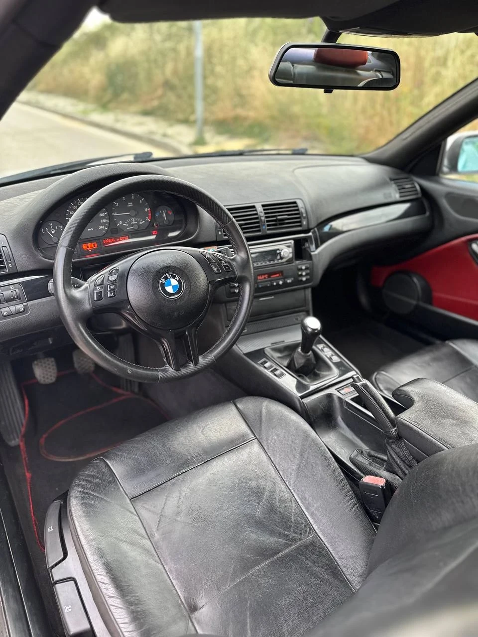 BMW 318  - изображение 7