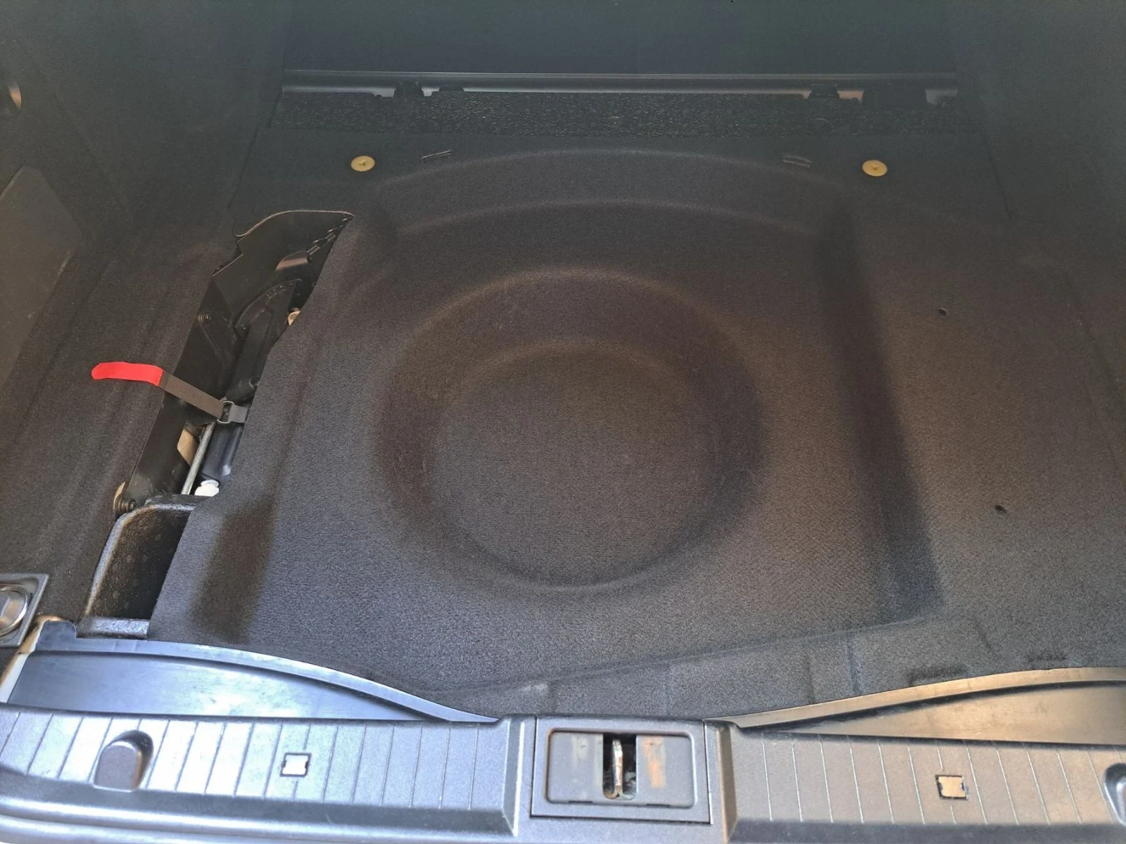 Mercedes-Benz E 200 ГАРАЖЕН Е 200 KOMPRESSOR 163 k.с. - изображение 9