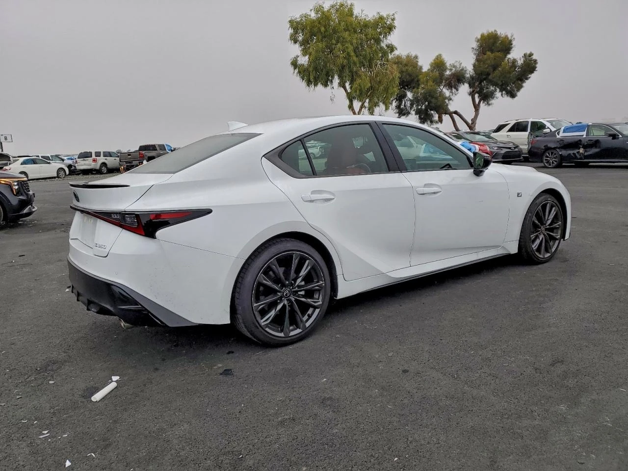 Lexus IS 350 3.5l F Sport Design - изображение 3