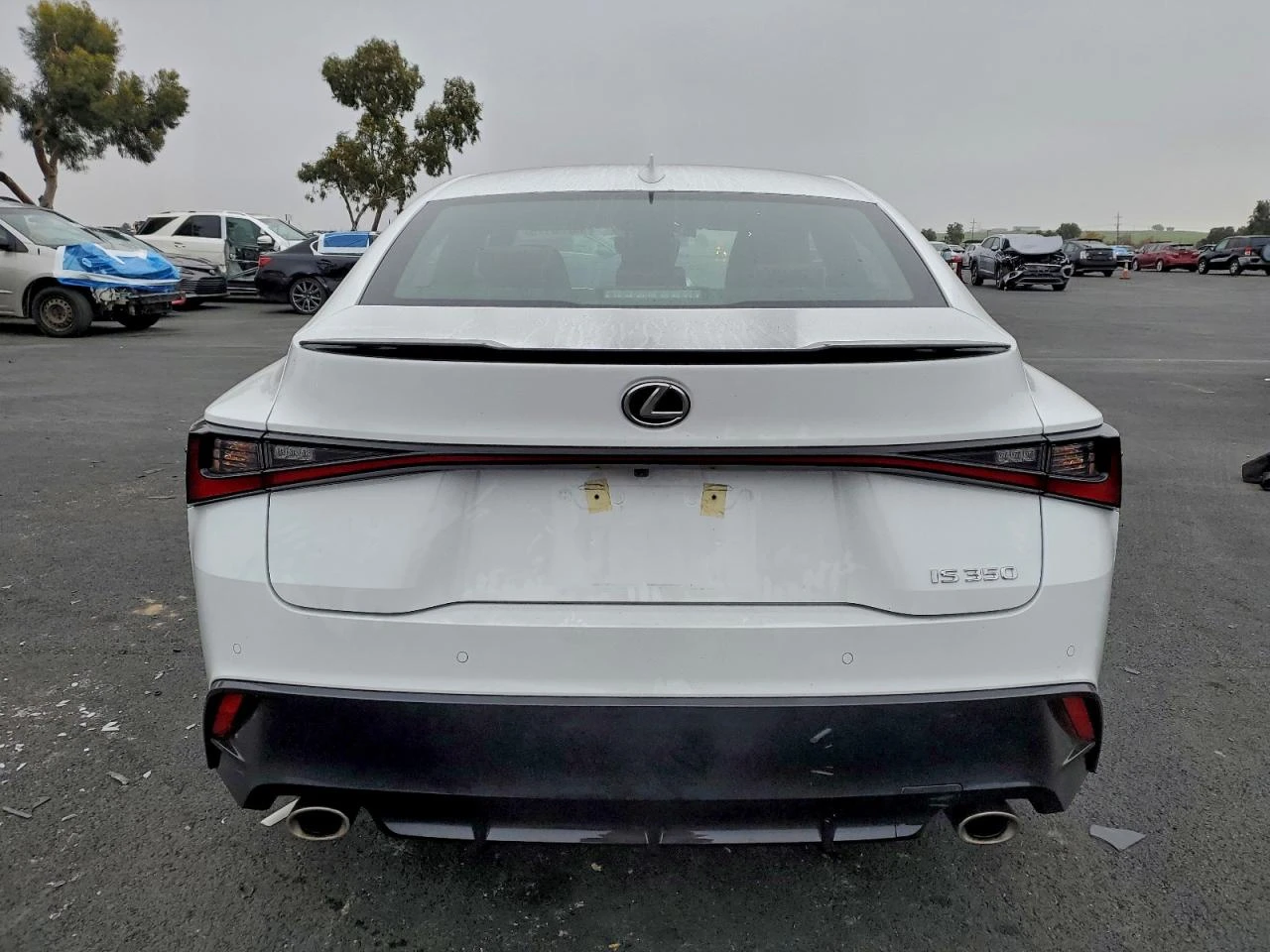 Lexus IS 350 3.5l F Sport Design - изображение 6