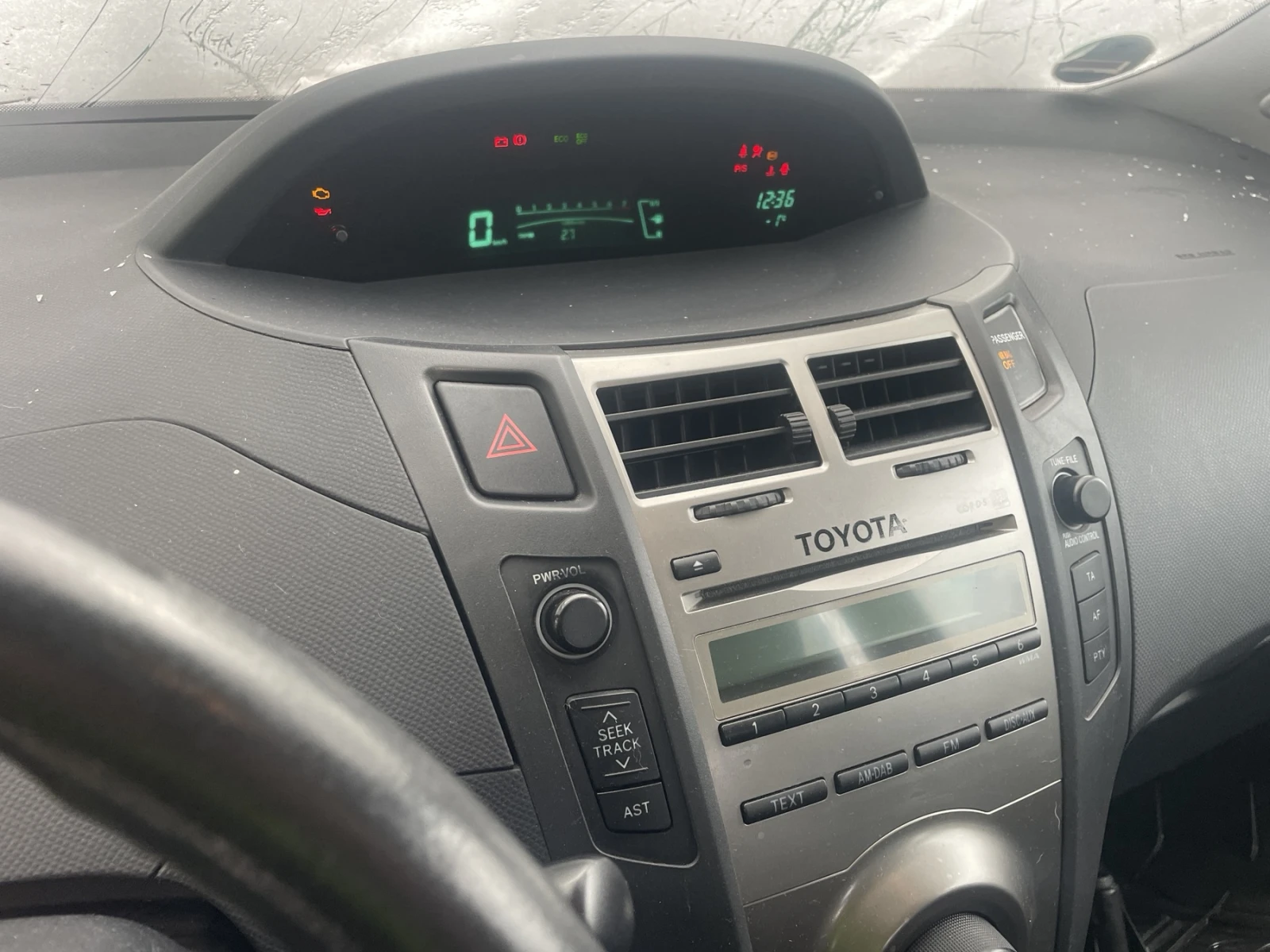 Toyota Yaris 1.3VVT-i | Mobile.bg � ����������� 4