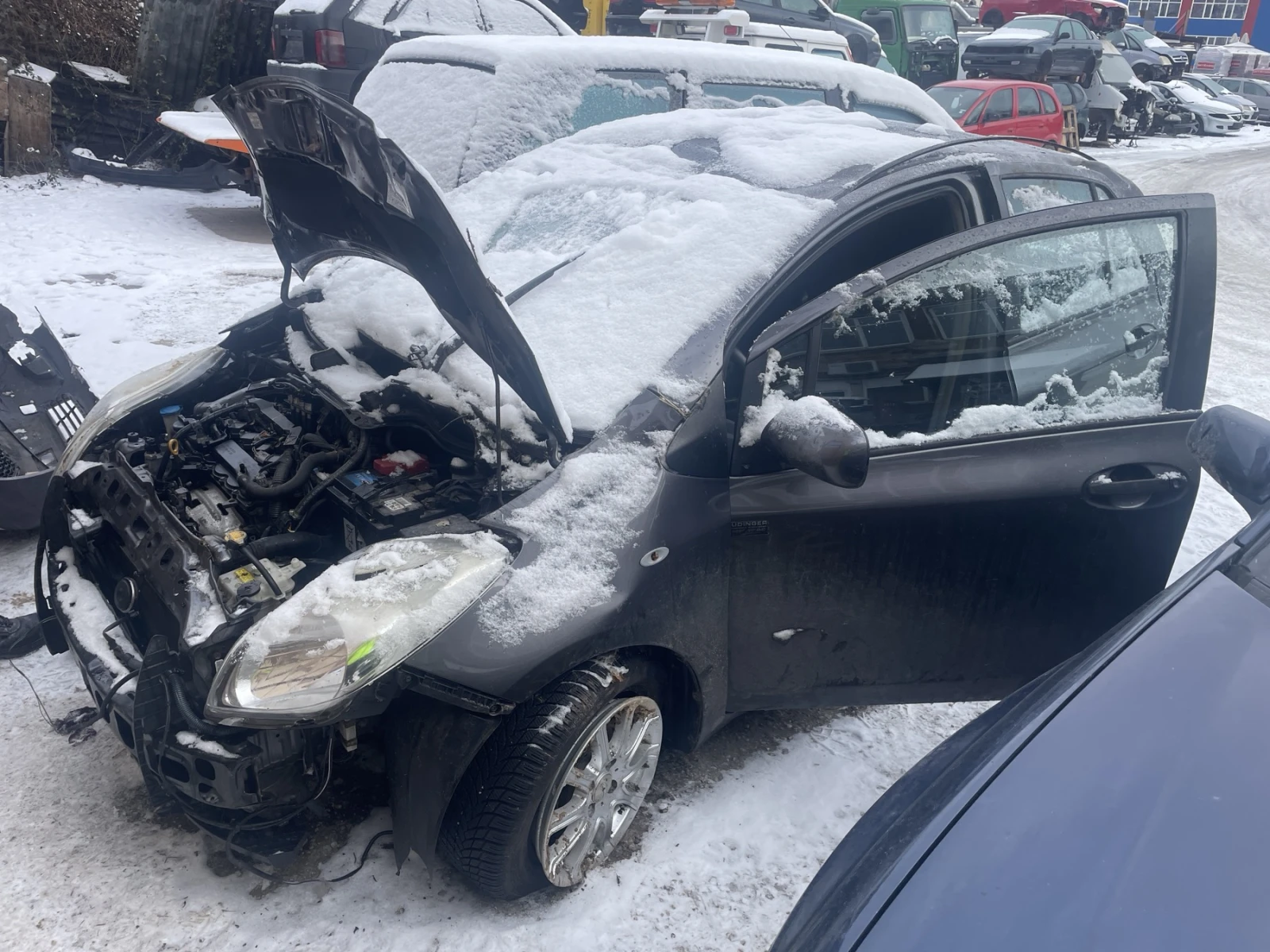 Toyota Yaris 1.3VVT-i | Mobile.bg � ����������� 3