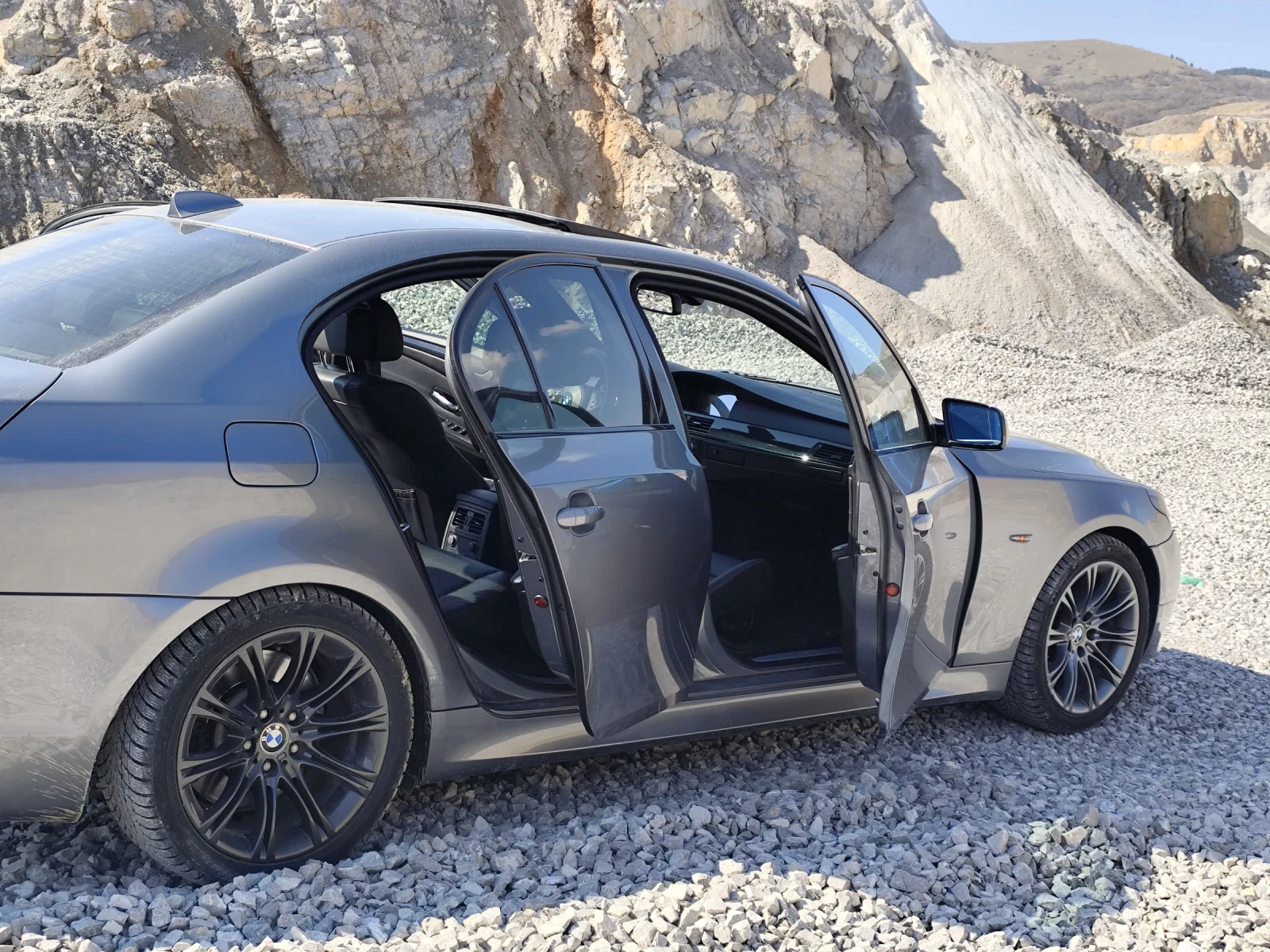 BMW 530, снимка 7 - Автомобили и джипове - 53815717