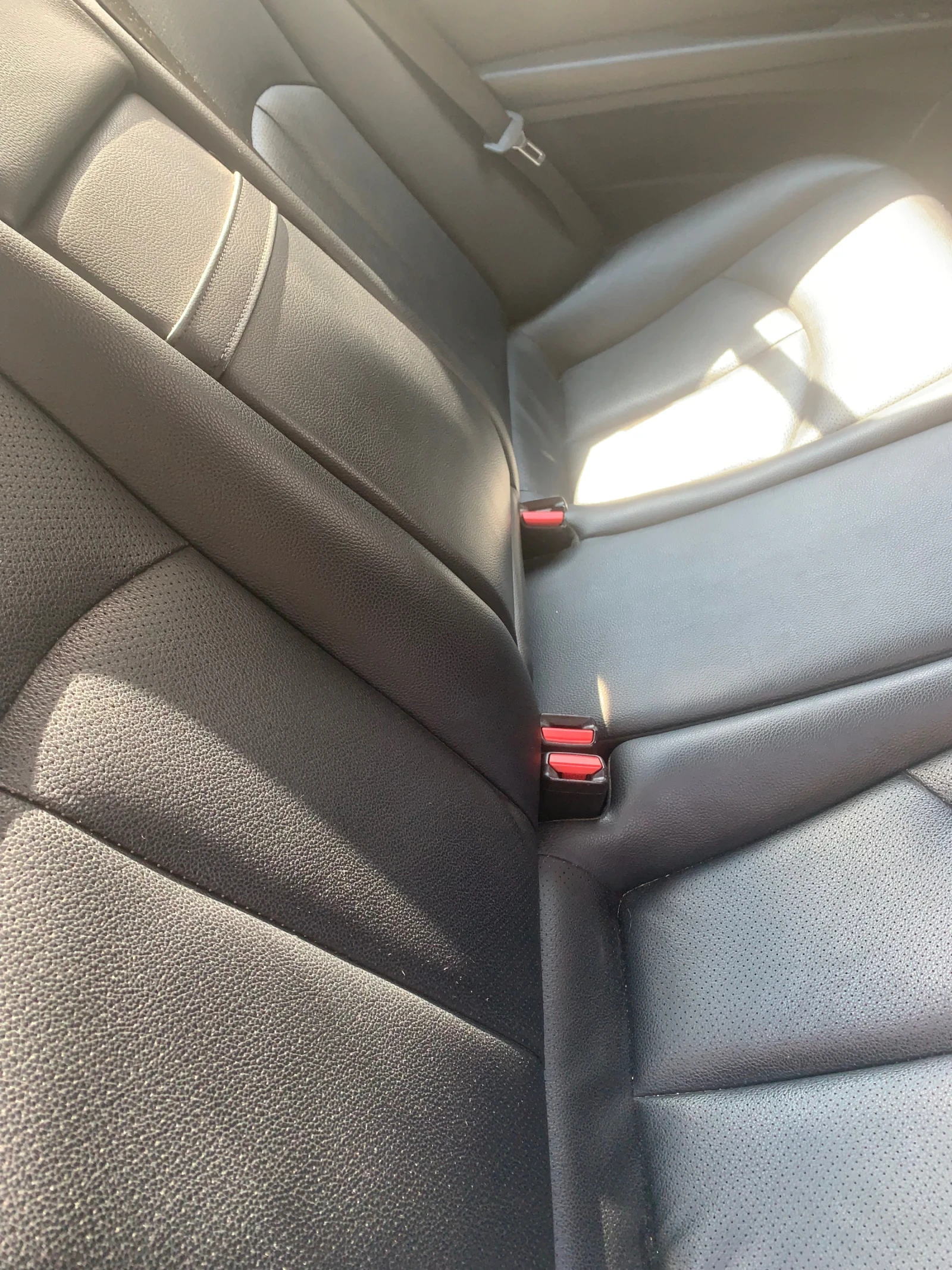 Mercedes-Benz E 220 Facelift , снимка 12 - Автомобили и джипове - 54097945