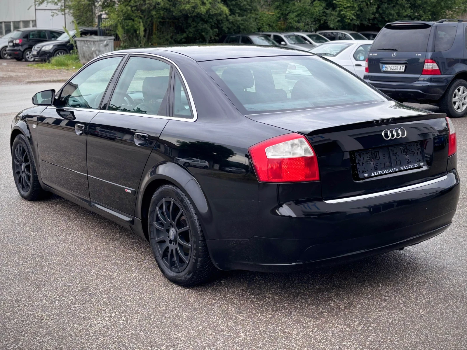 Audi A4 1.9TDI 131кс QUATTRO S-Line, снимка 3 - Автомобили и джипове - 54641961