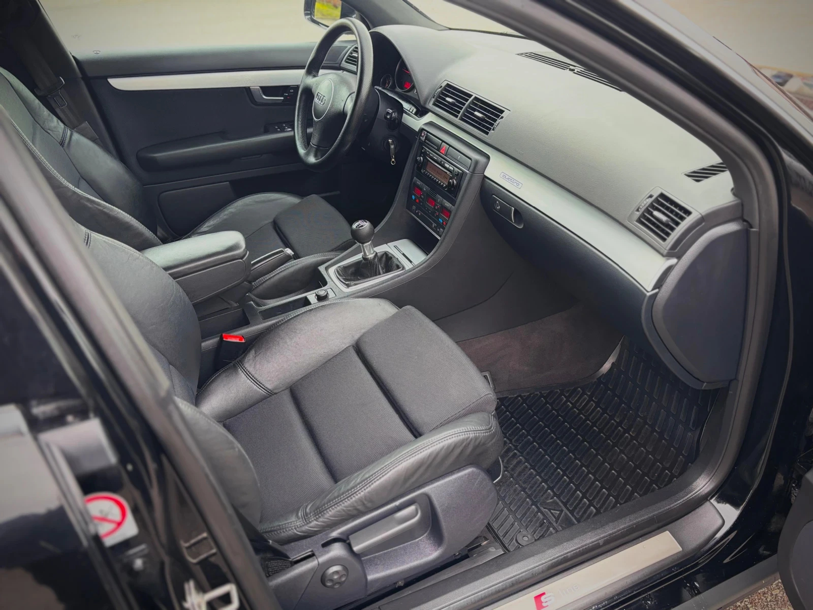 Audi A4 1.9TDI 131кс QUATTRO S-Line, снимка 13 - Автомобили и джипове - 54641961