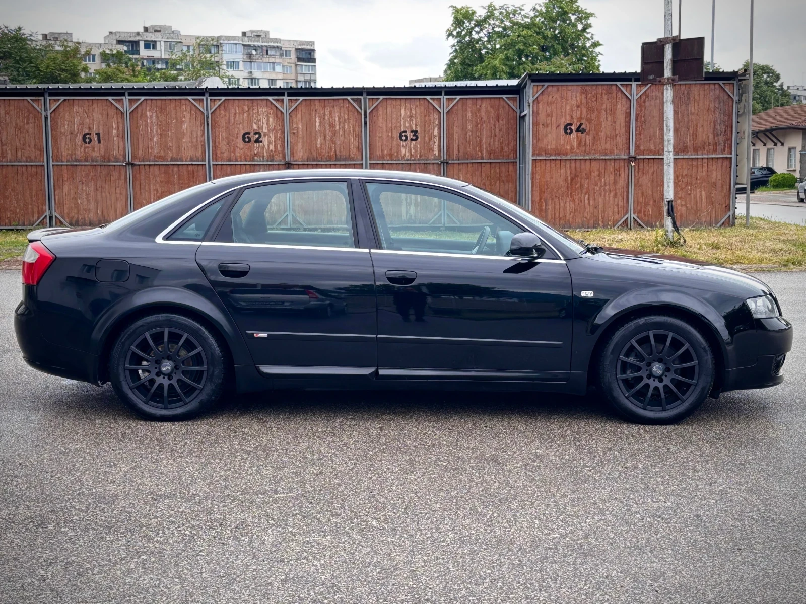 Audi A4 1.9TDI 131кс QUATTRO S-Line, снимка 5 - Автомобили и джипове - 54641961