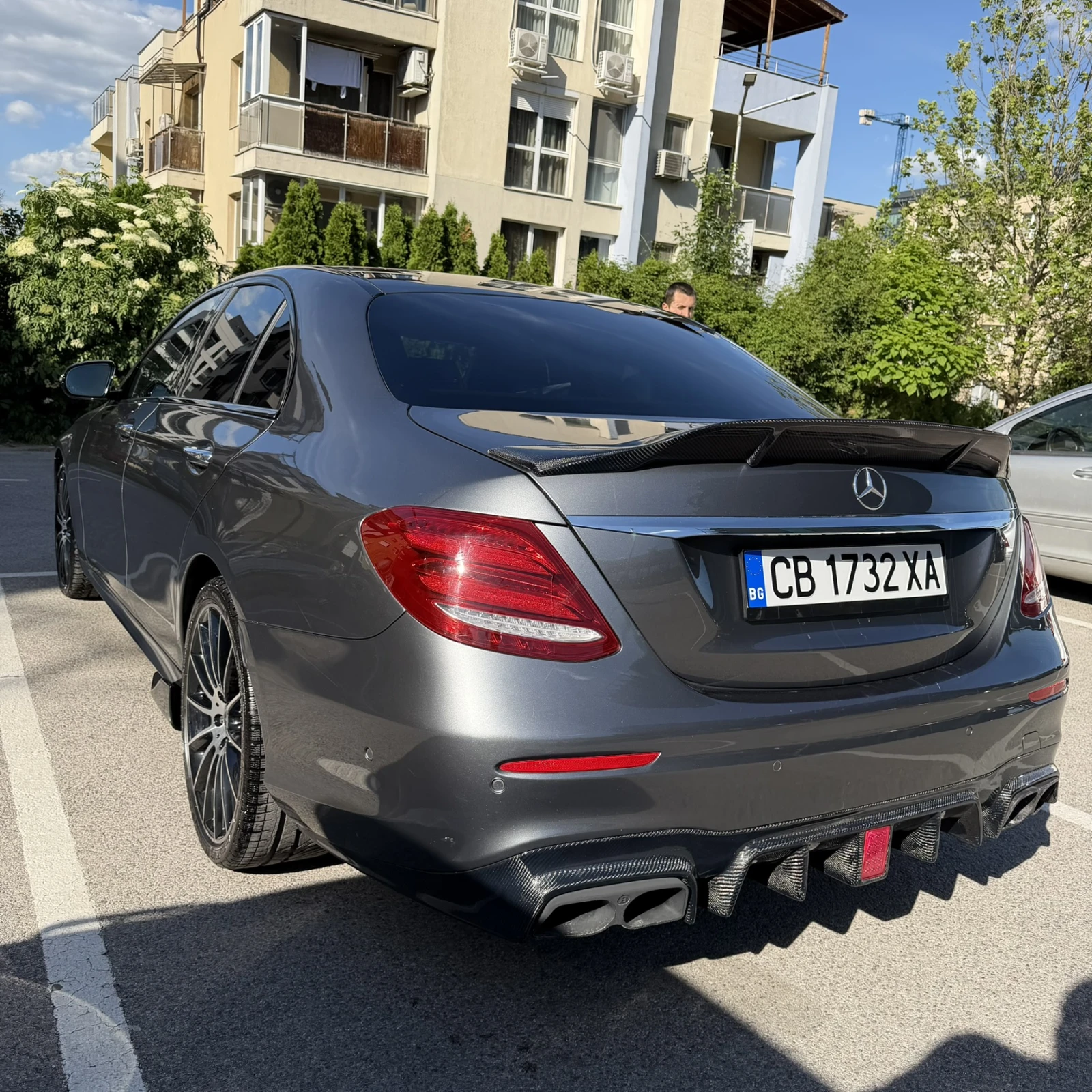 Mercedes-Benz E 350 4 Matic AMG