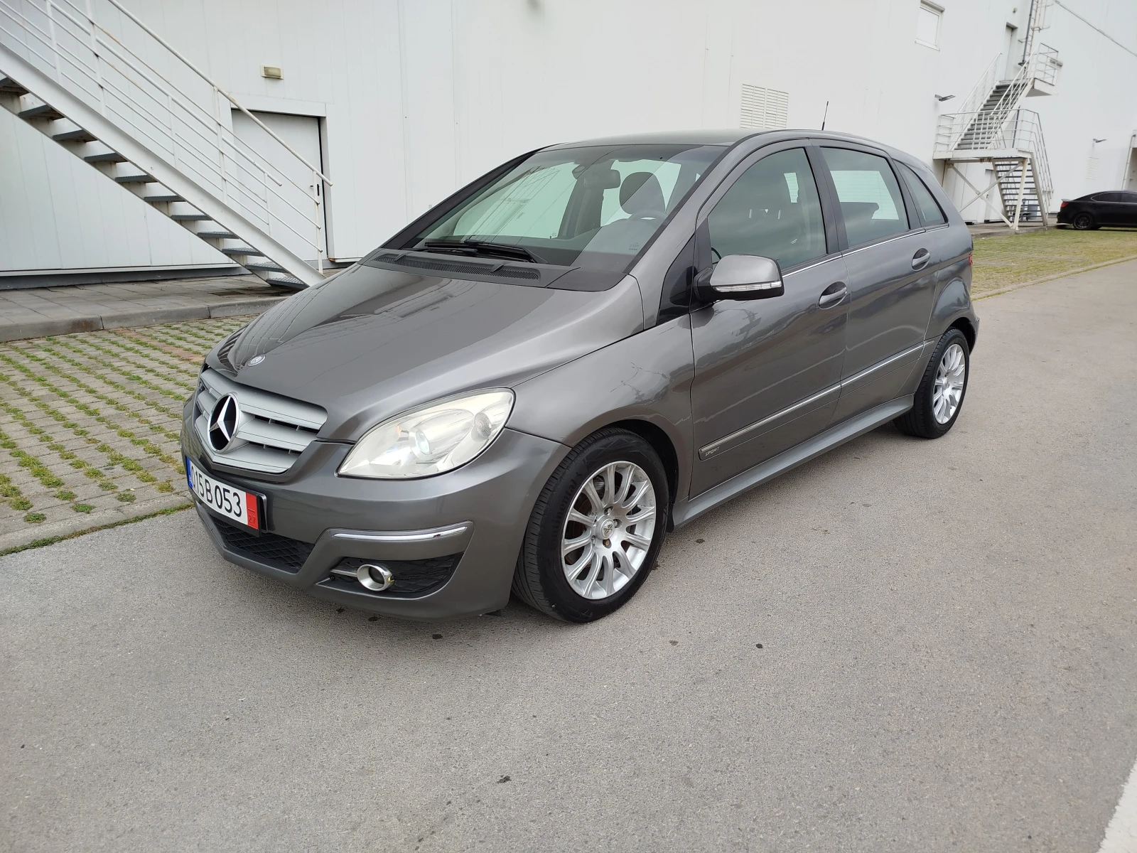 Mercedes-Benz B 200 B200cdi-140кс.FACELIFT, снимка 2 - Автомобили и джипове - 54886462