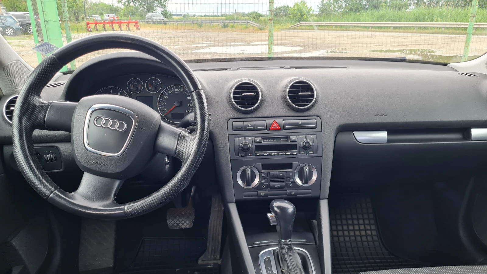 Audi A3 2.0i FSI, снимка 7 - Автомобили и джипове - 55611864