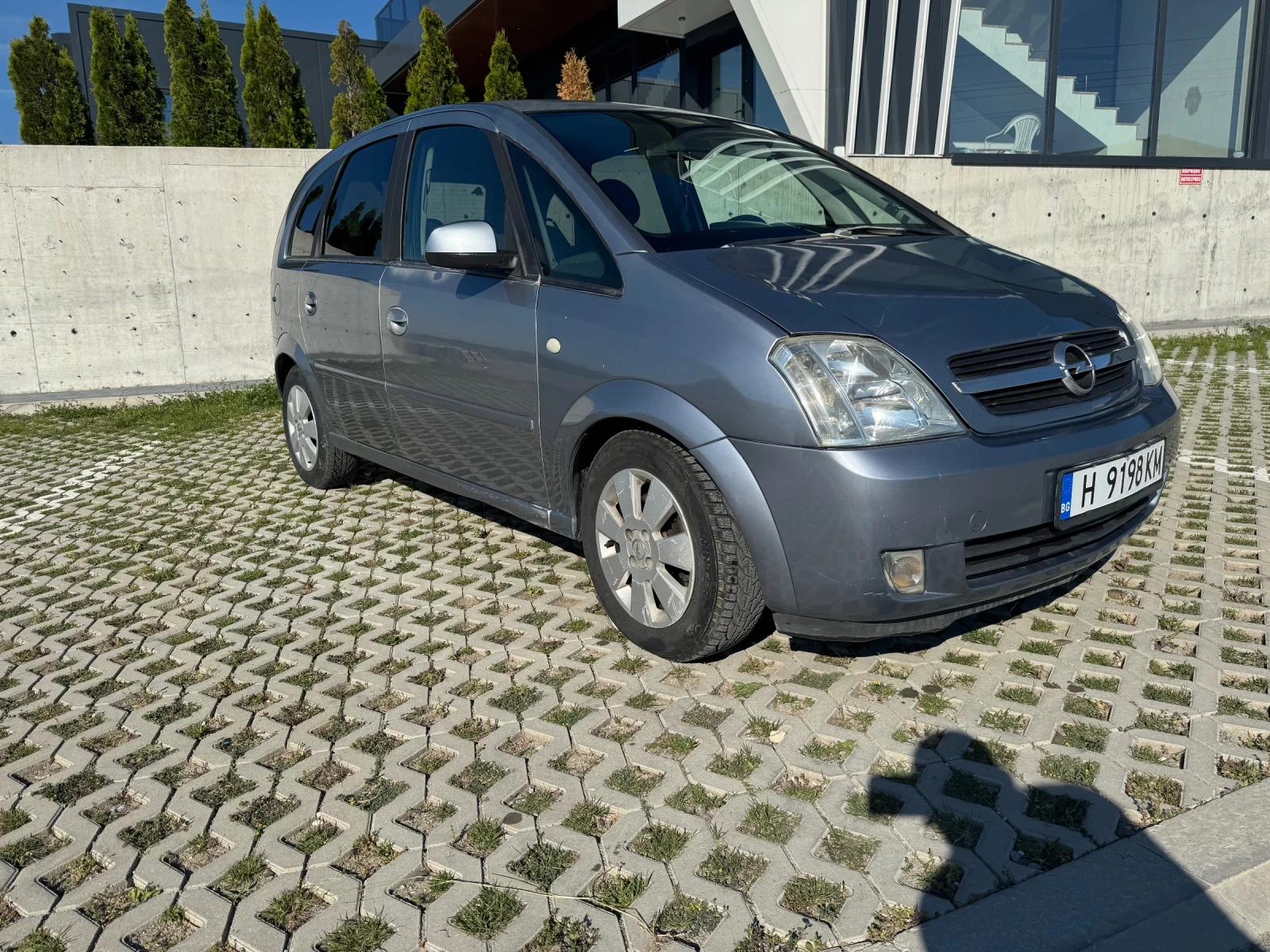 Opel Meriva 1.6, снимка 2 - Автомобили и джипове - 55935658