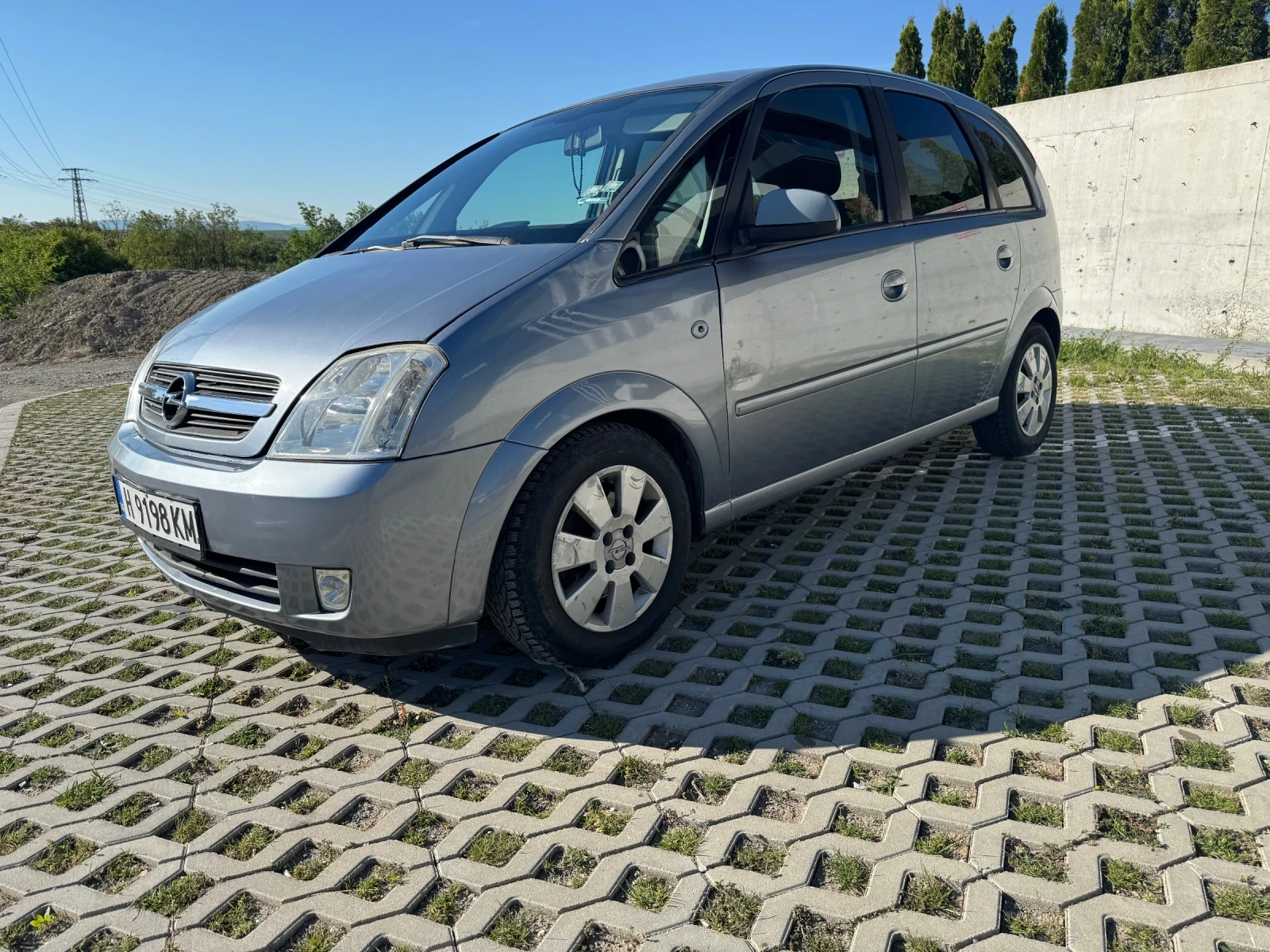 Opel Meriva 1.6, снимка 6 - Автомобили и джипове - 55935658