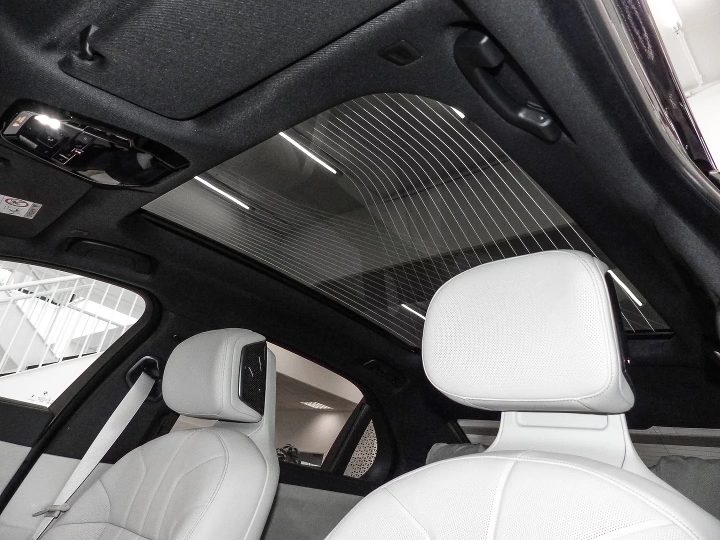 BMW 740 i/xDrive/FACELIFT/M-SPORT PRO/MASS/PANO/B&W/HUD/, снимка 10 - Автомобили и джипове - 56325896