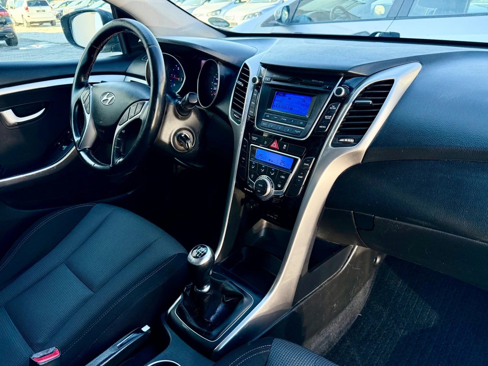 Hyundai I30 1.6CRDI-2014�-SPORT-LED | Mobile.bg � ����������� 15