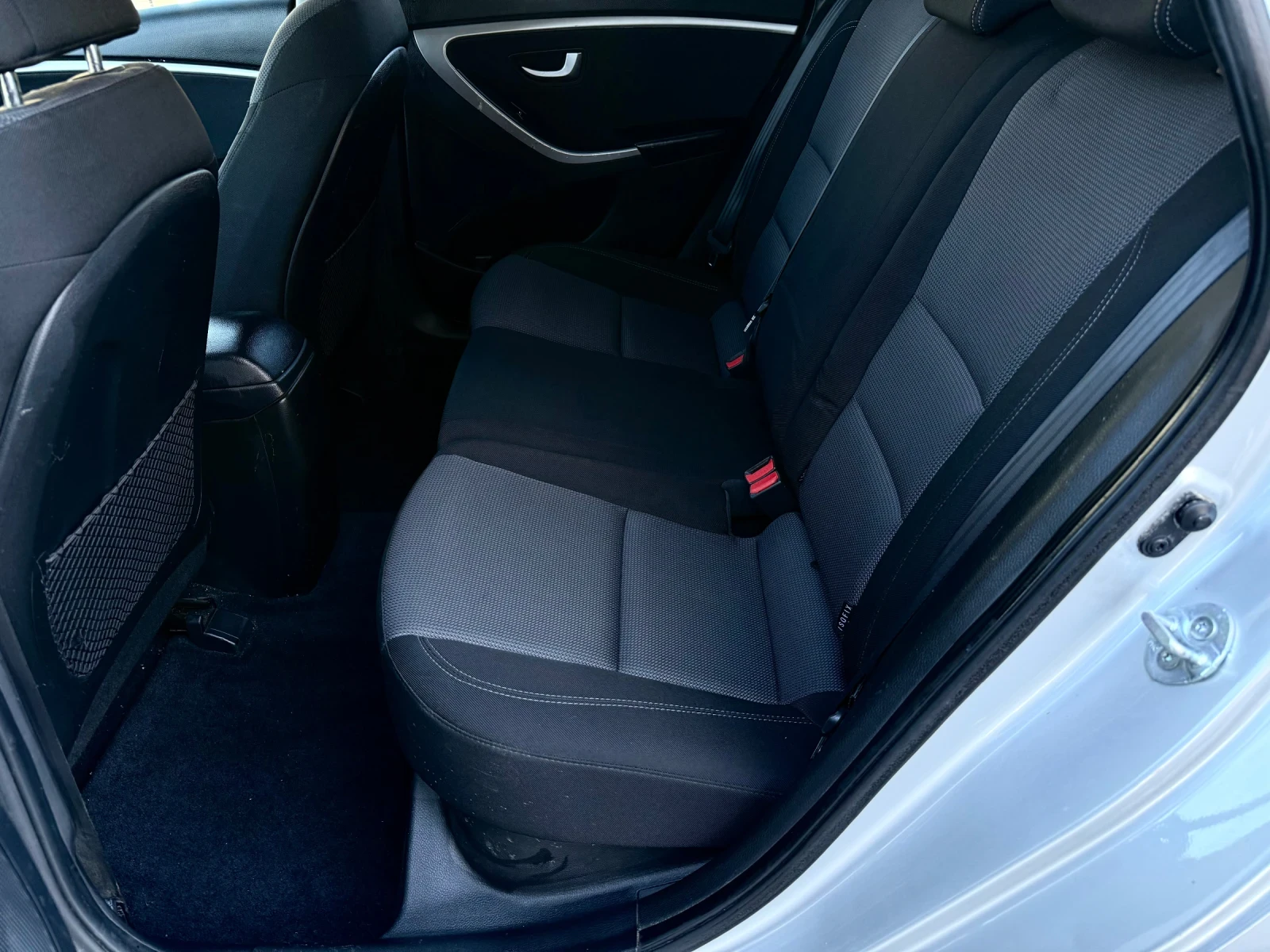 Hyundai I30 1.6CRDI-2014�-SPORT-LED | Mobile.bg � ����������� 13