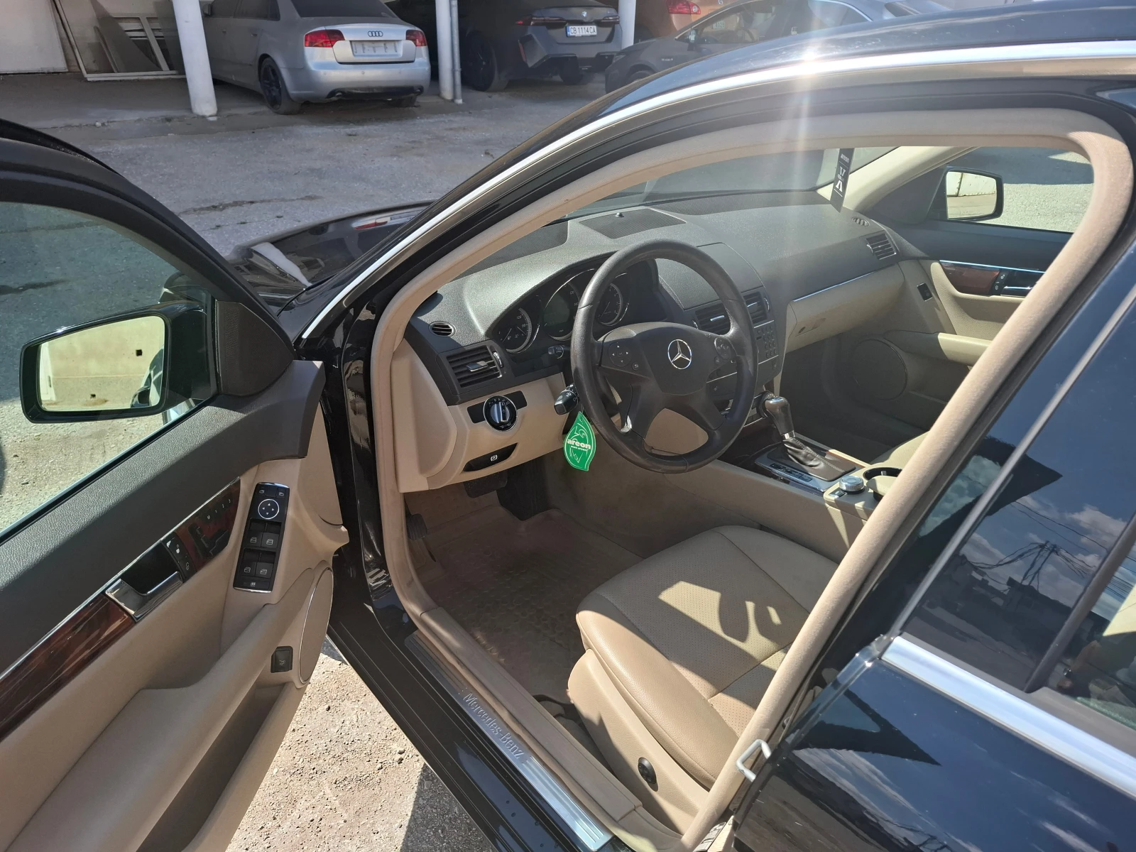 Mercedes-Benz C 300 | Mobile.bg � ����������� 12