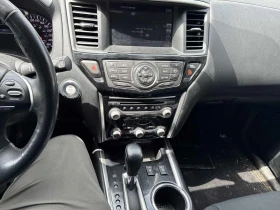Nissan Pathfinder * 4x4 * CARFAX * ОПЦИЯ ЗА ФИНАНСИРАНЕ , снимка 9