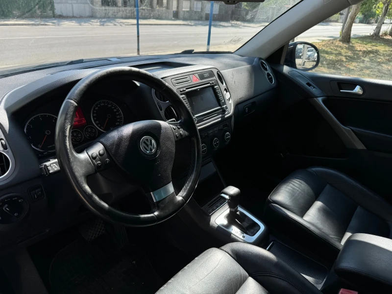 VW Tiguan 2.0 DIESEL AUSTRIA, снимка 10 - Автомобили и джипове - 46780623