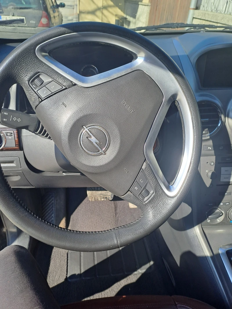 Opel Antara, снимка 9 - Автомобили и джипове - 49012524