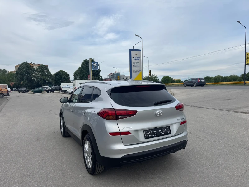 Hyundai Tucson 1.6D 116kc facelift, снимка 3 - Автомобили и джипове - 50223196