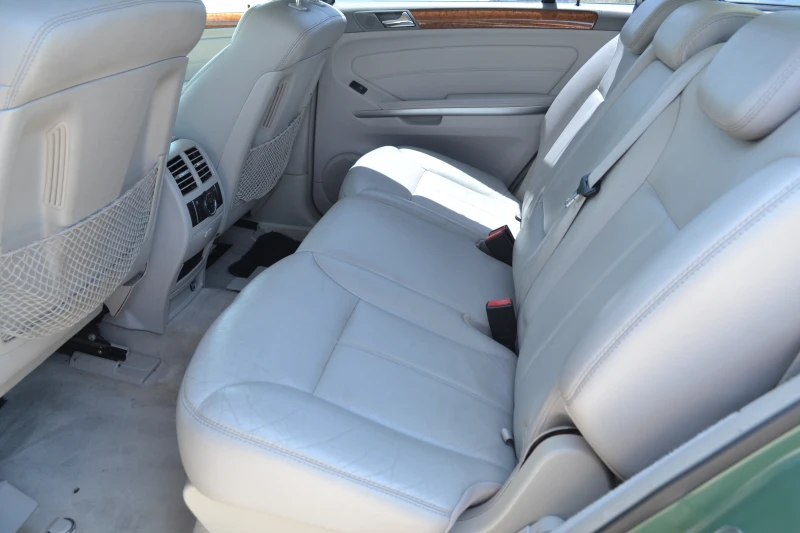 Mercedes-Benz GL 320 320CDI, снимка 9 - Автомобили и джипове - 50794423