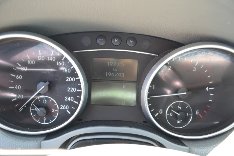 Mercedes-Benz GL 320 320CDI, снимка 11 - Автомобили и джипове - 50794423