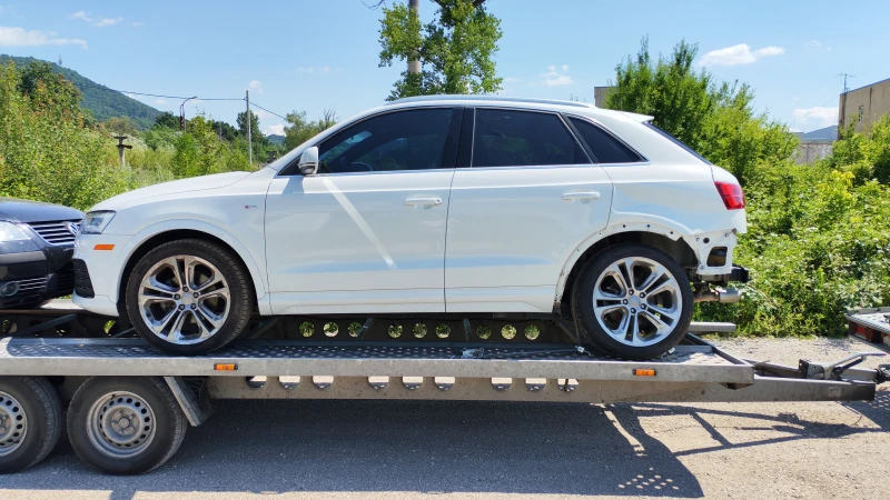 Audi Q3 Prestige, снимка 17 - Автомобили и джипове - 51798897