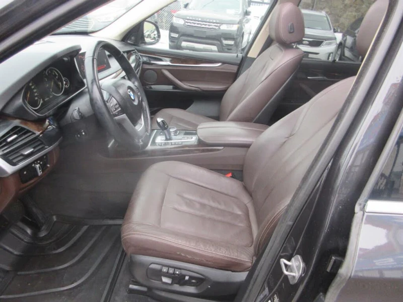 BMW X5 xDrive35i* АвтоКредит* (Цена до БГ) , снимка 17 - Автомобили и джипове - 53522310