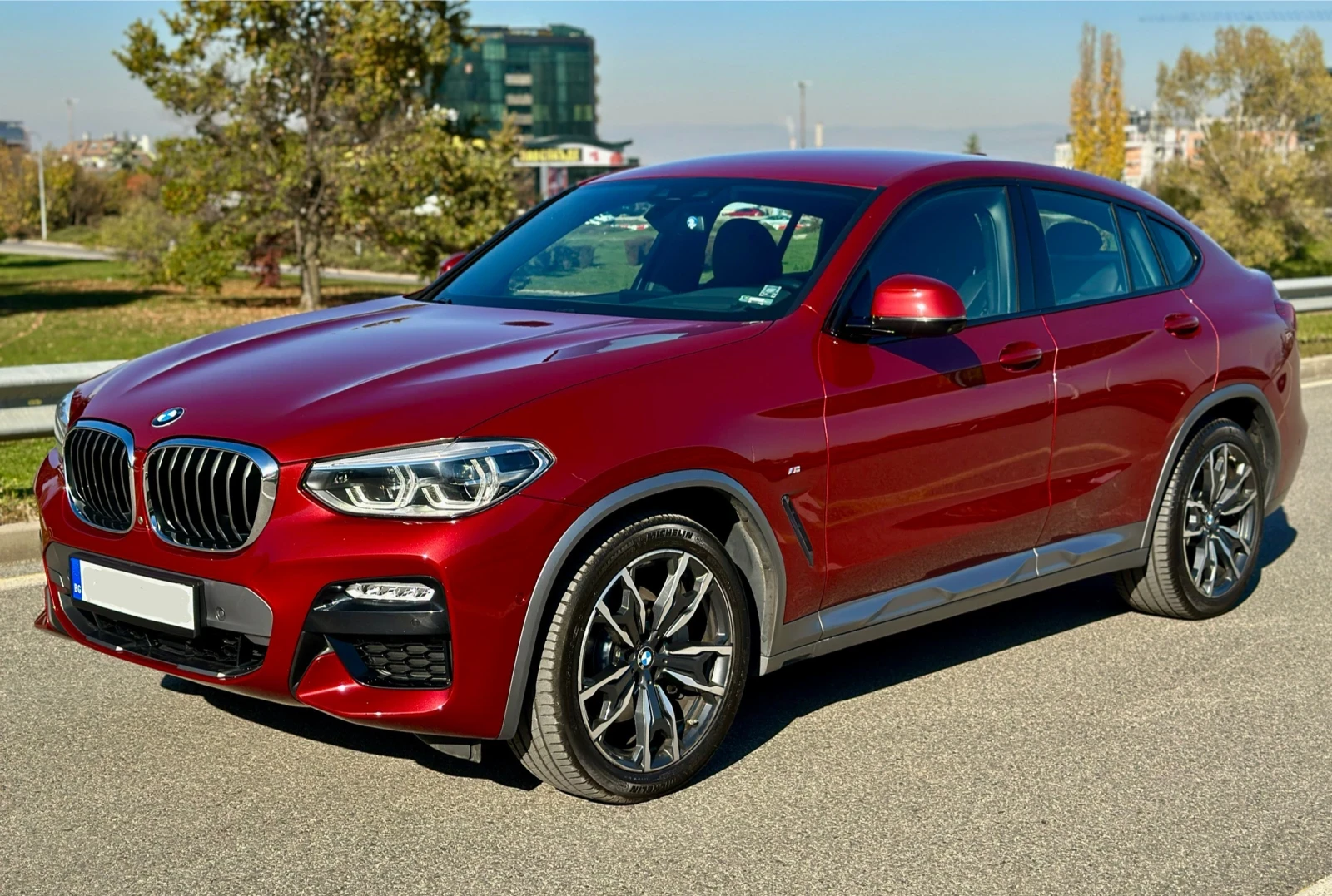 BMW X4 xDrive 25d - изображение 3