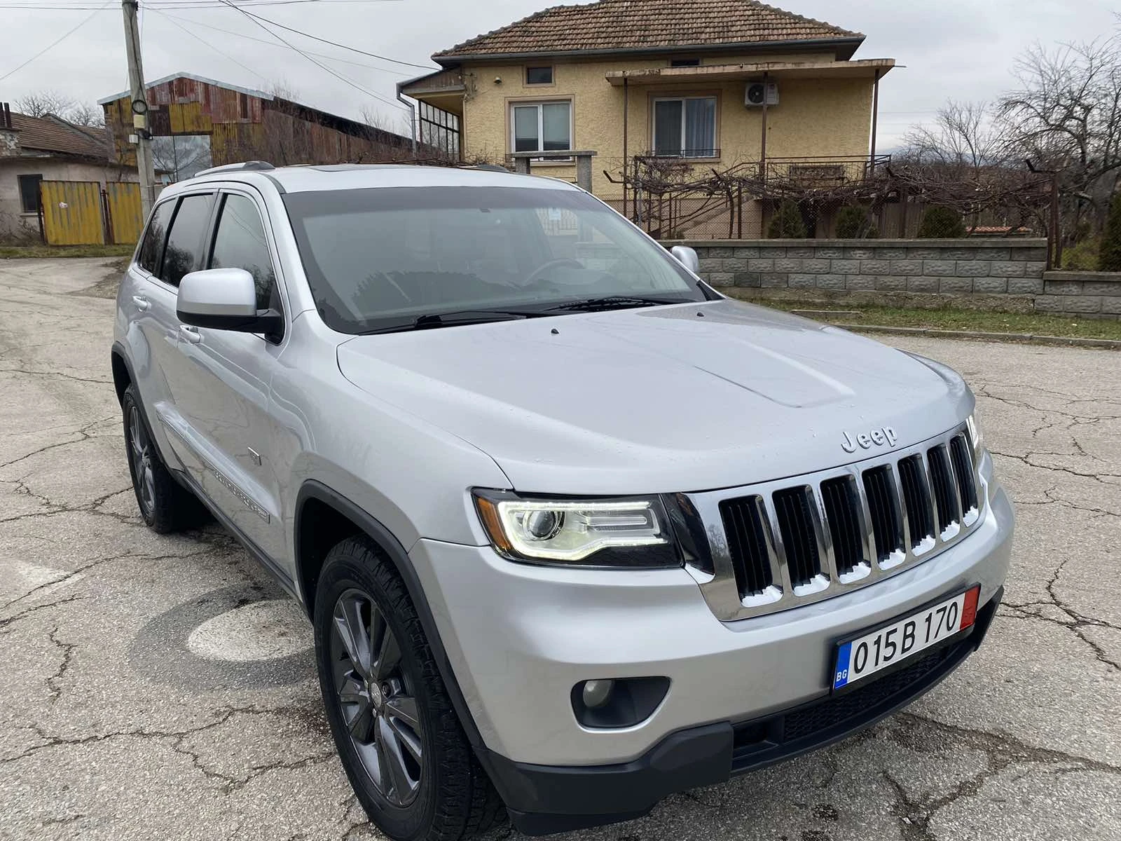 Jeep Grand cherokee  - изображение 3