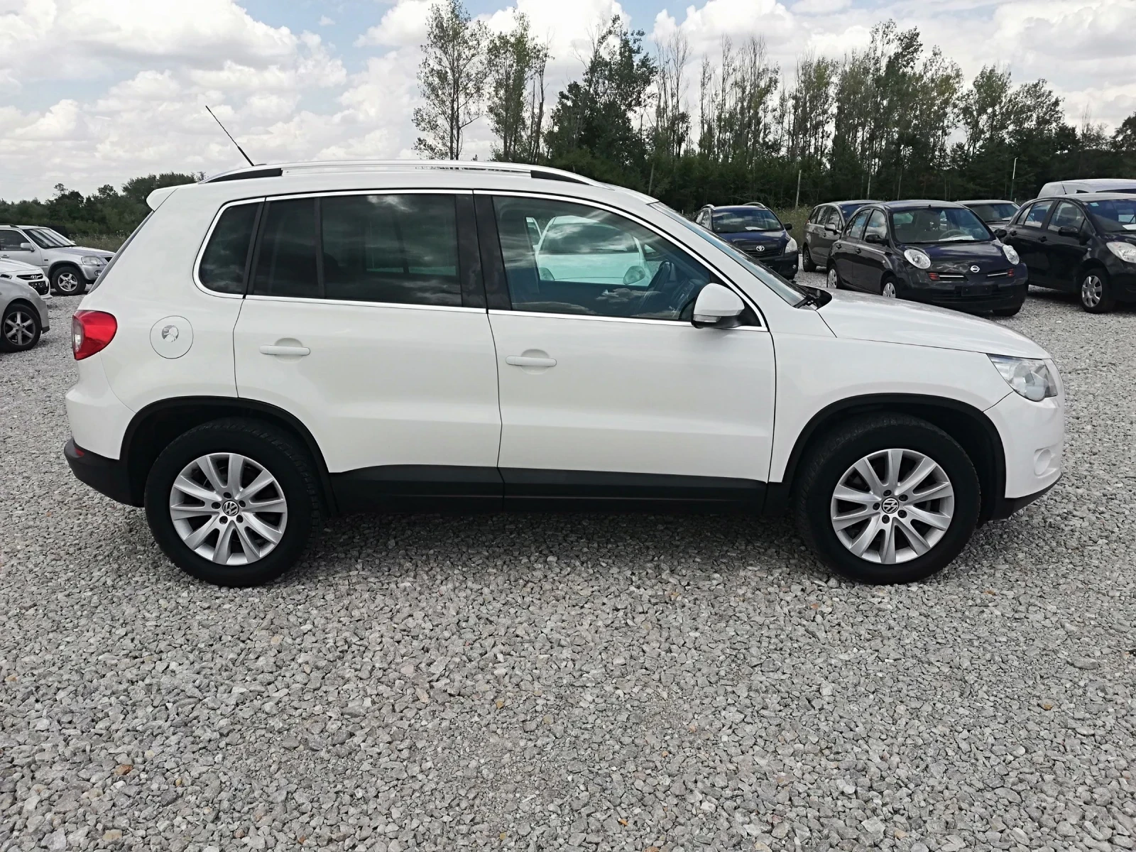 VW Tiguan 2.0TDI KLI AVT NAVI 4X4 - изображение 7