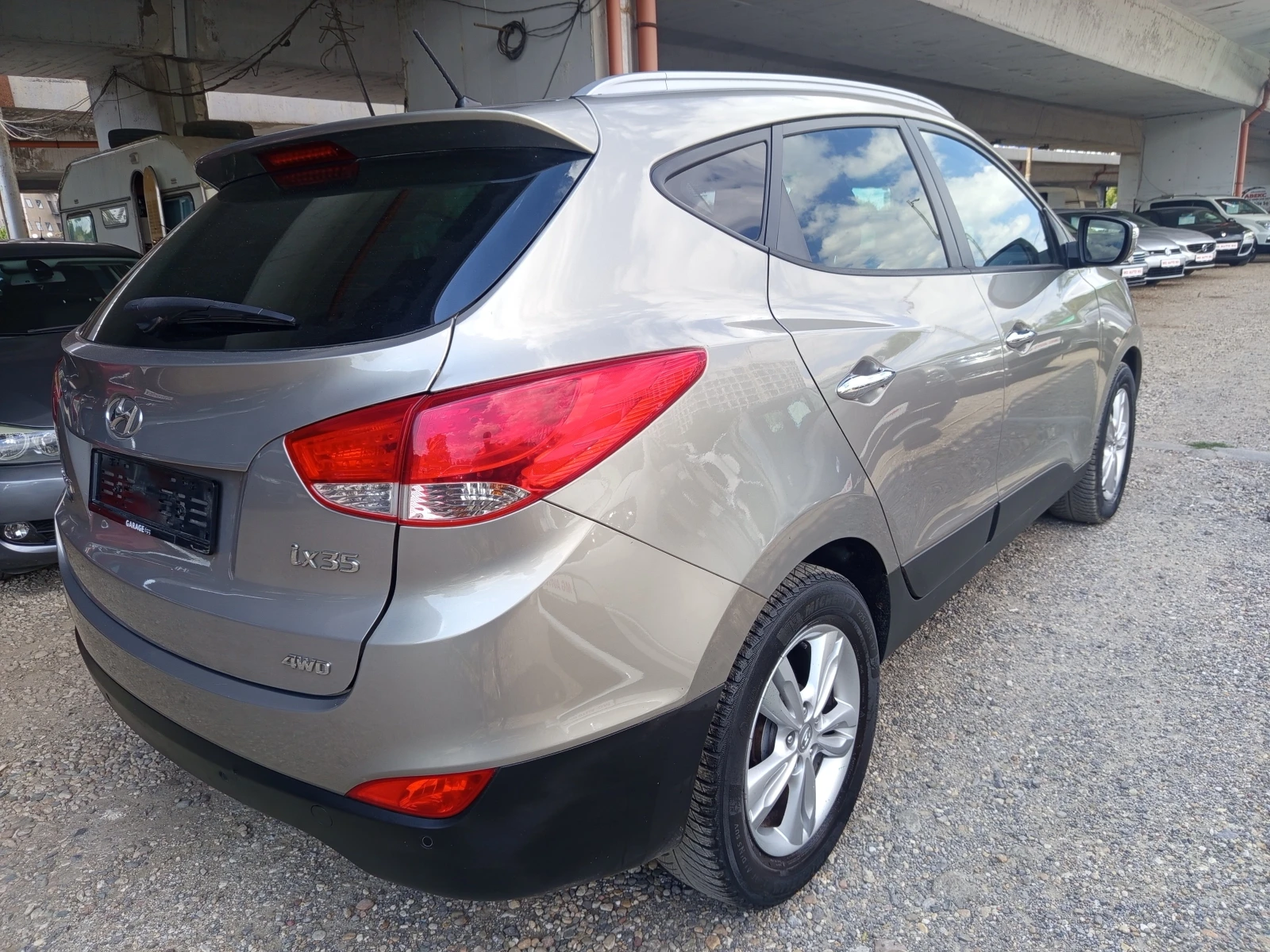 Hyundai IX35 2.0 i 4 × 4 - изображение 5