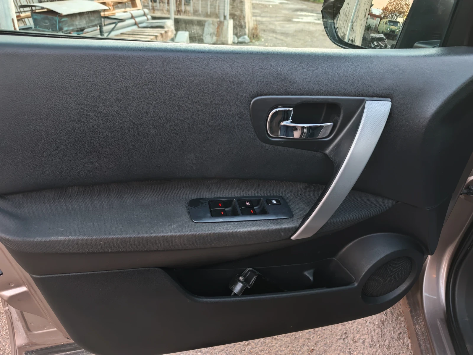 Nissan Qashqai 2.0i LPG ITALY NAVI 6 speed | Mobile.bg   8