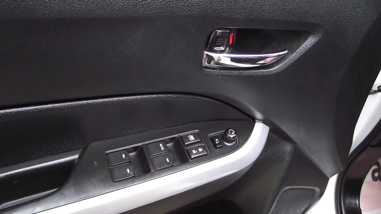 Suzuki Vitara 1.6.d.120.k.c.4x4.NAVI.����. | Mobile.bg � ����������� 12