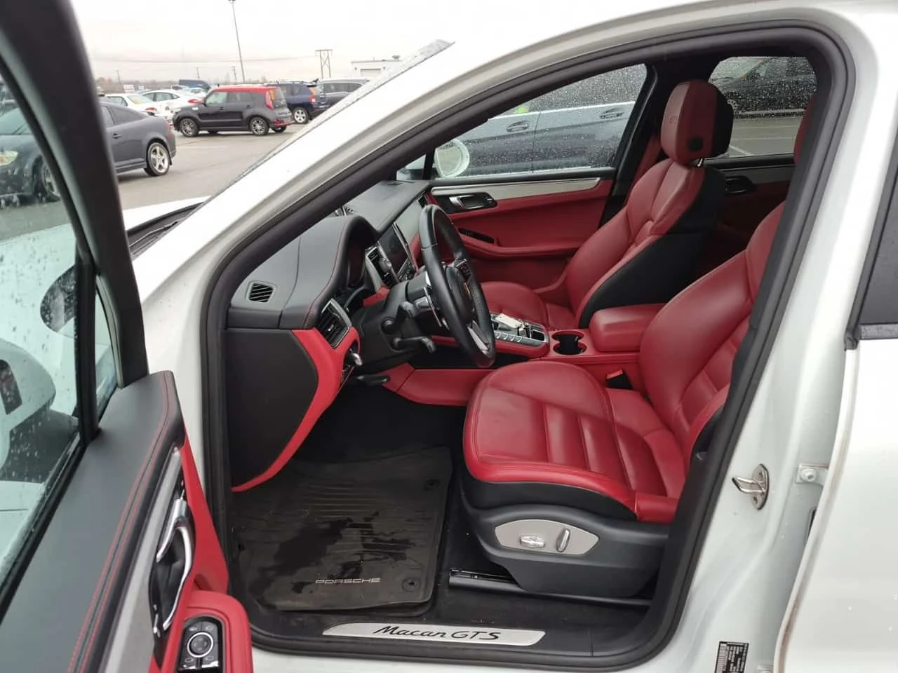 Porsche Macan * GTS * BOSE* ПОДГРЕВИ* ПАНОРАМА*  - изображение 5