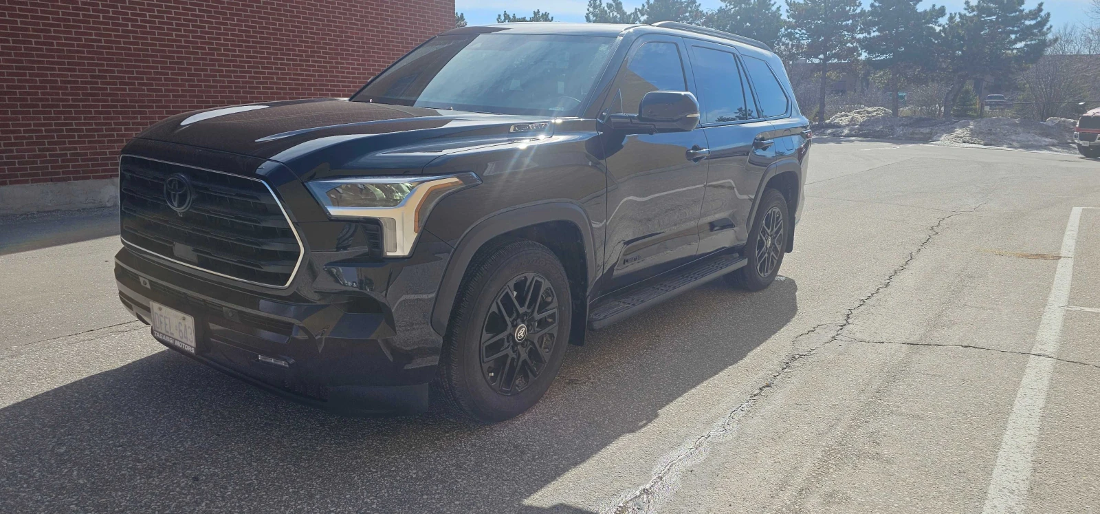 Toyota Sequoia /360/DIS/PANO/NAVI/MASSAGE/ОБДУХВАНЕ, снимка 1 - Автомобили и джипове - 53810615