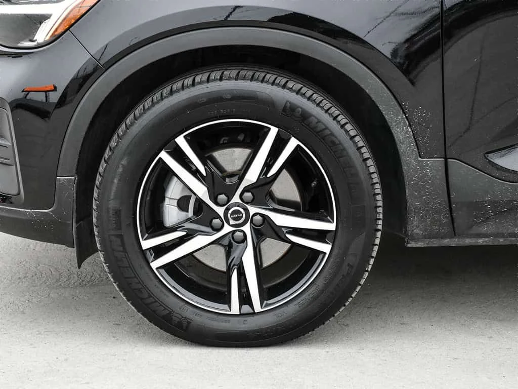 Volvo XC40 * B5 AWD Core Bright Theme * CARFAX * ЦЕНА ДО БГ, снимка 5 - Автомобили и джипове - 53848789