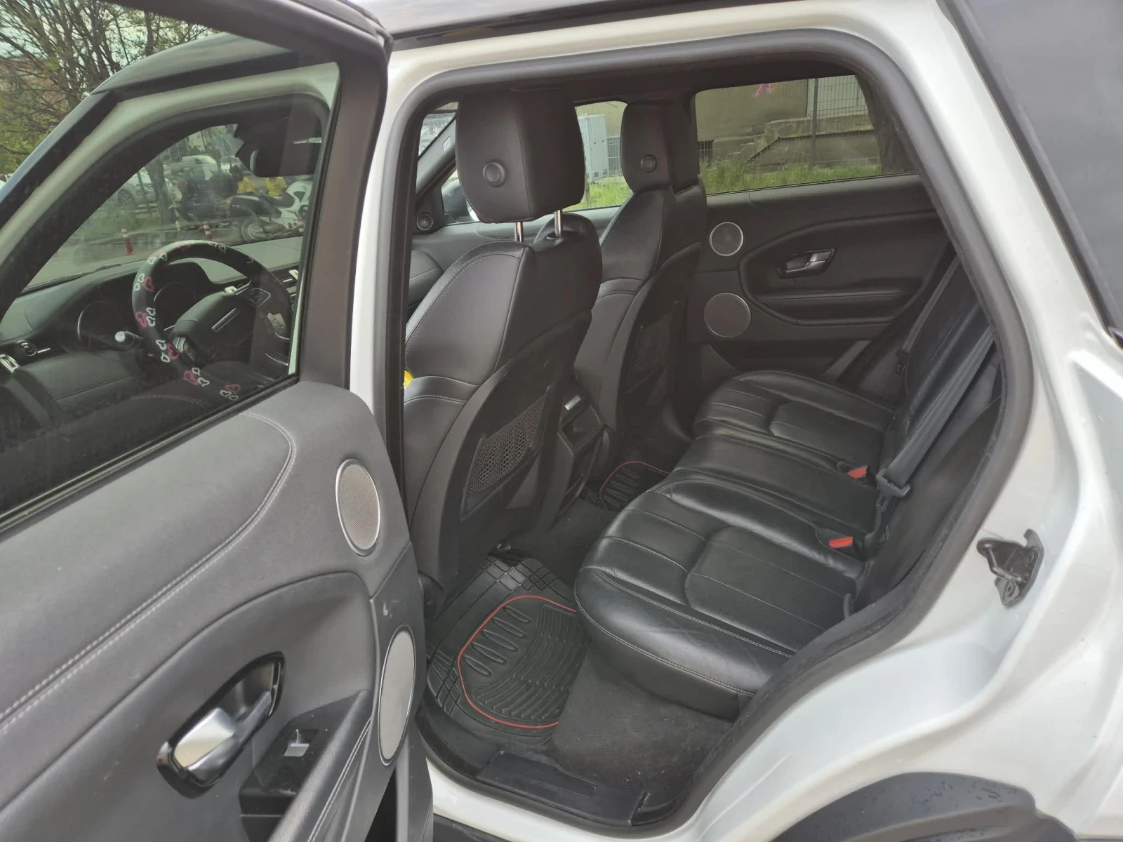 Land Rover Range Rover Evoque 2.0d avtomat, снимка 8 - Автомобили и джипове - 54268137