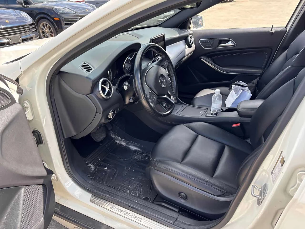 Mercedes-Benz GLA 250 * CARFAX * �� ���������������� *  | Mobile.bg � ����������� 9