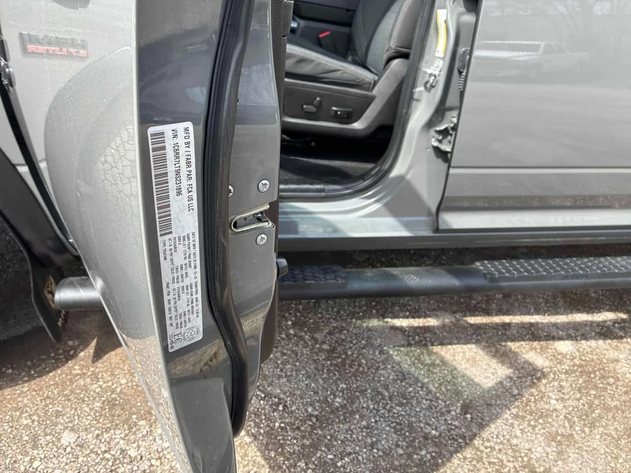 Dodge RAM 1500 * Warlock * ПОДГРЕВ* KEYLESS* , снимка 10 - Автомобили и джипове - 54376960