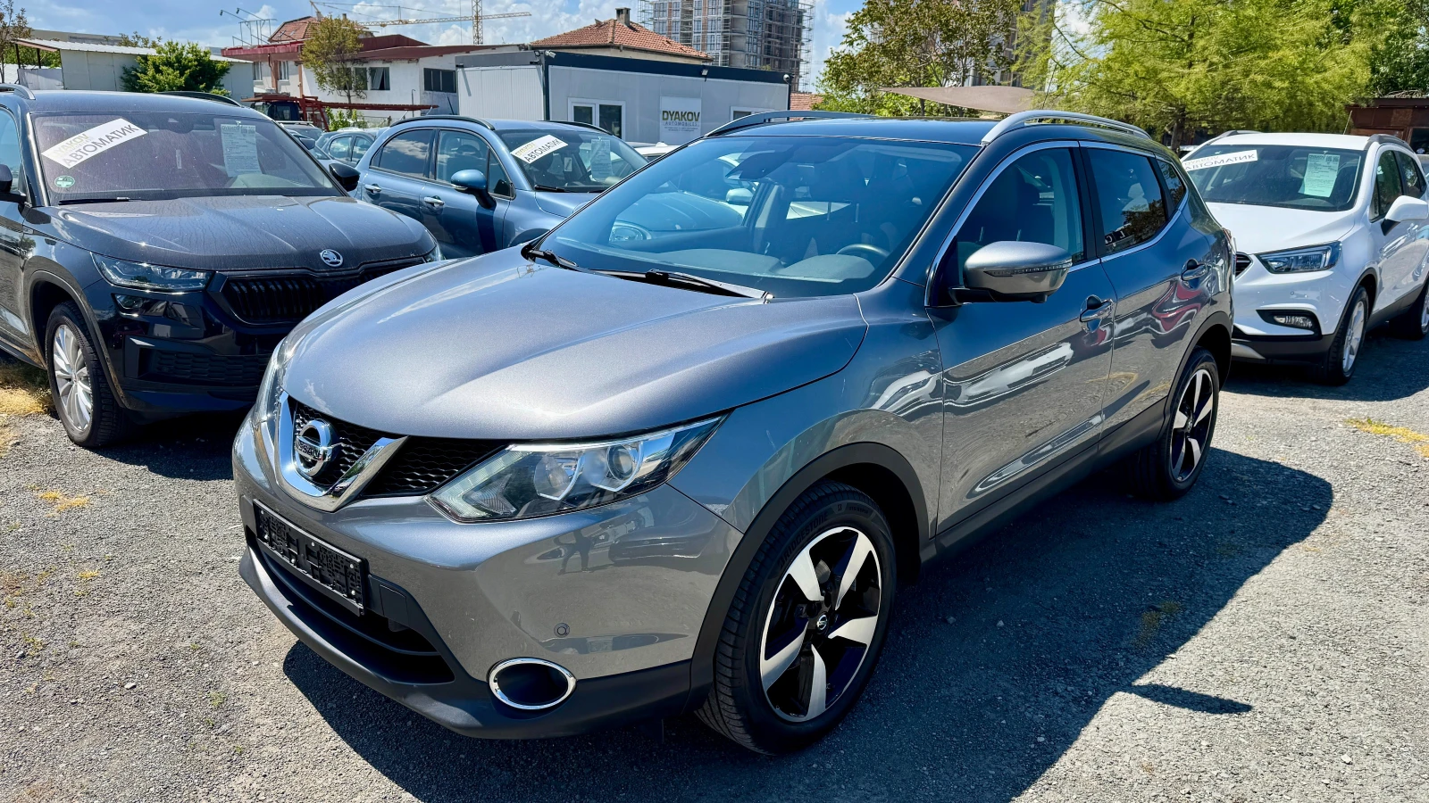 Nissan Qashqai 1.6i ТОП!!! 360Камери, PDC, LED DRL, Navi, Cruise,