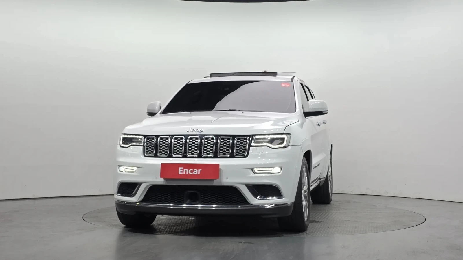 Jeep Grand cherokee 3.0 Diesel Summit, снимка 3 - Автомобили и джипове - 54763917