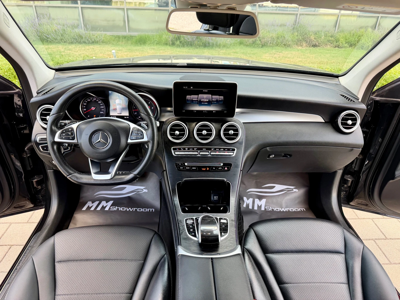 Mercedes-Benz GLC 350 AMG-ПОДГРЕВ-BURMASTER-NAVIGATION-ПАРКТРОНИК-ЕЛ.БАГ, снимка 10 - Автомобили и джипове - 55190399