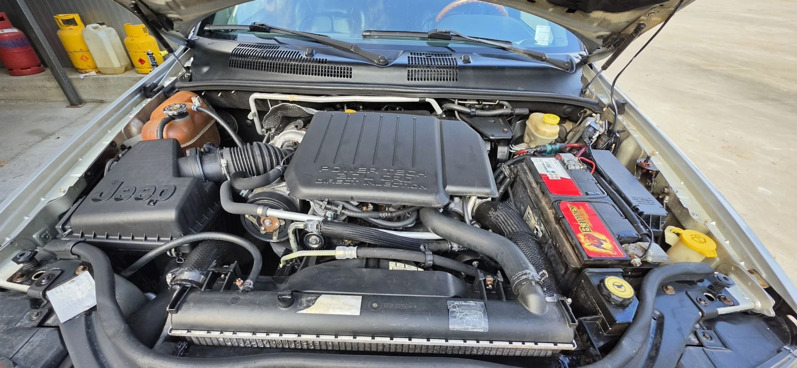 Jeep Grand cherokee 2.7, снимка 12 - Автомобили и джипове - 55304155