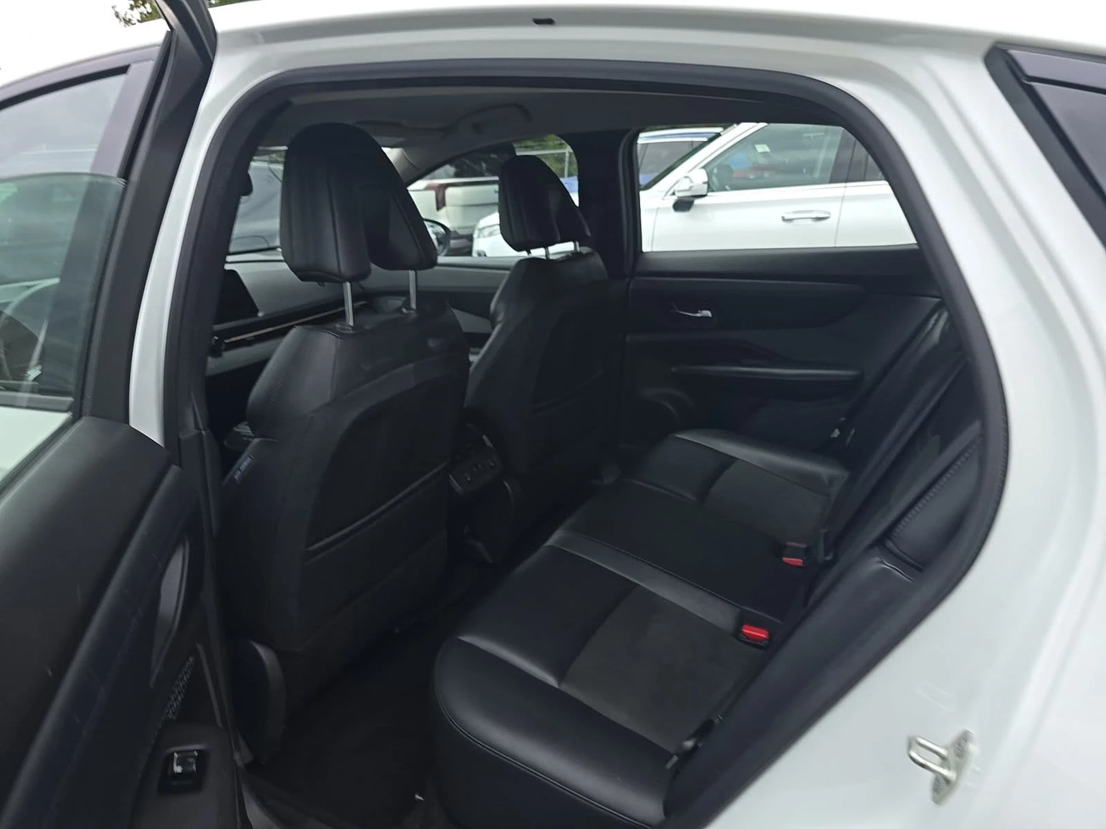 Nissan Ariya e-4ORCE/ХЕДЪП/ПОДГРЕВ/, снимка 11 - Автомобили и джипове - 56642867