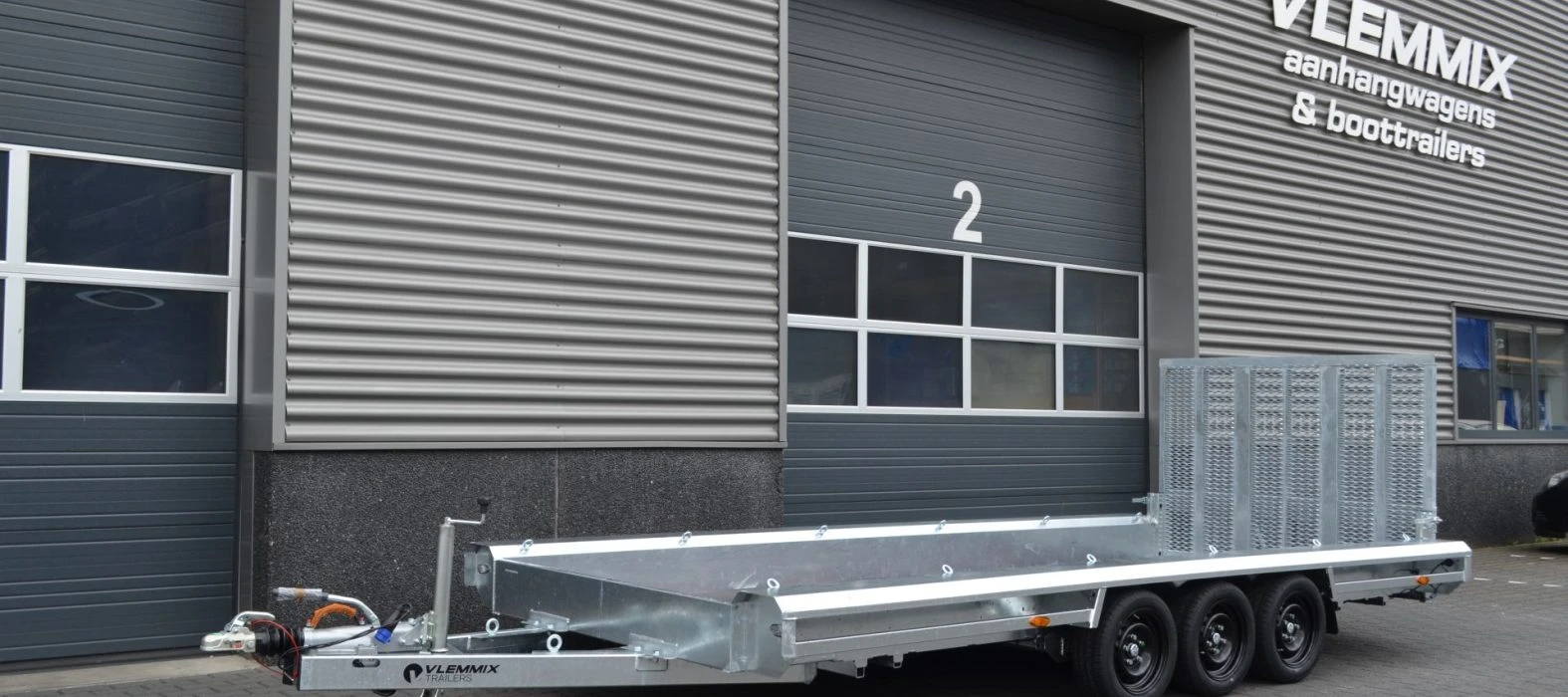 За автомобил Vlemmix МТ 480/3 3500KG 3X1800KG, снимка 4 - Ремаркета - 53732686