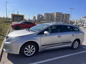 Toyota Avensis Бензин/Газ. Автомат, снимка 4