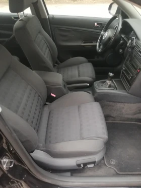 VW Passat 1, 9 TDI, КЛИМАТРОНИК, ПОДГРЕВ ЕЛ СЕДАЛКИ 6СКОРОСТ, снимка 16