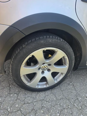 VW Touran CROSS 1.9 TDI 105-kc  | Mobile.bg � ����� ������ 6