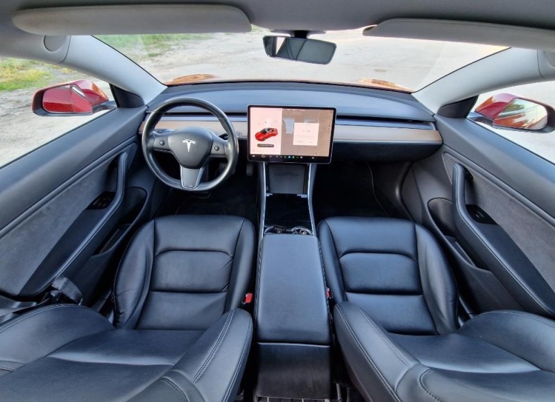 Tesla Model 3 4x4 Long Range, снимка 12 - Автомобили и джипове - 45911280
